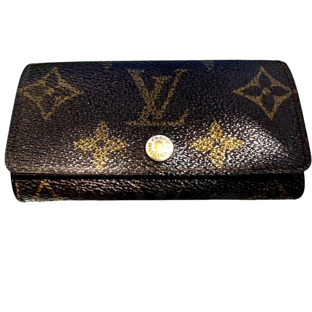 Louis Vuitton Key Holder